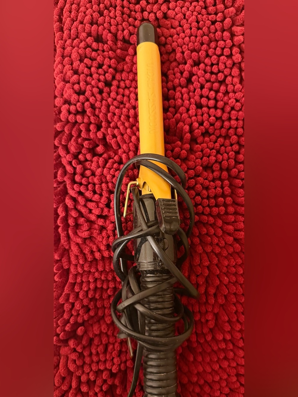 Vidal Sasson Gold and Brown Curling Iron with Black Handle and Cord